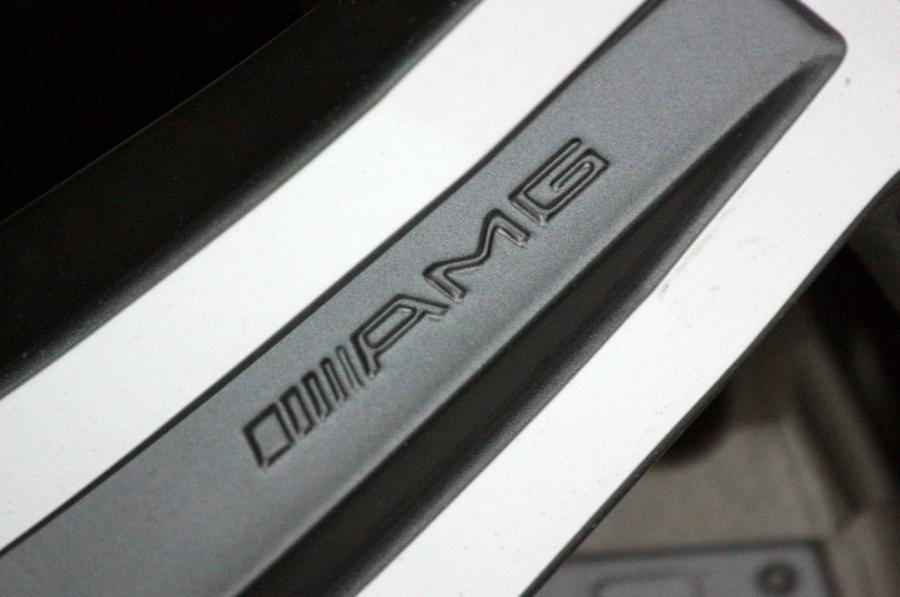  Mercedes-Benz ML63 AMG 2011 года  (фото 74 из 81)